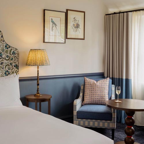 ARDOUR LILIANFELS, AUS TRAVELLER 2 ARDOUR LILIANFELS, AUS TRAVELLER 2